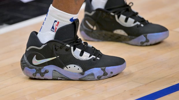 Paul George wearing the Nike PG 6 PE.